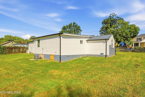 Tiny photo for 1920 Jourolman Ave, Knoxville, TN 37921 (MLS # 1357441)