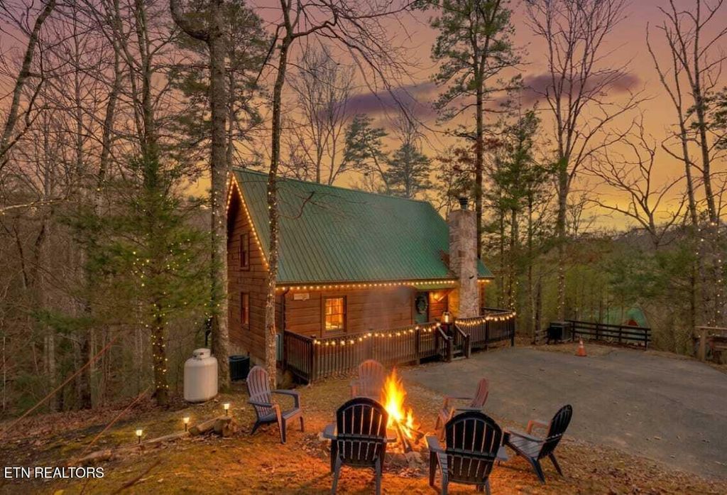 Photo of 1247 Secona Way, Sevierville, TN 37876 (MLS # 1332772)