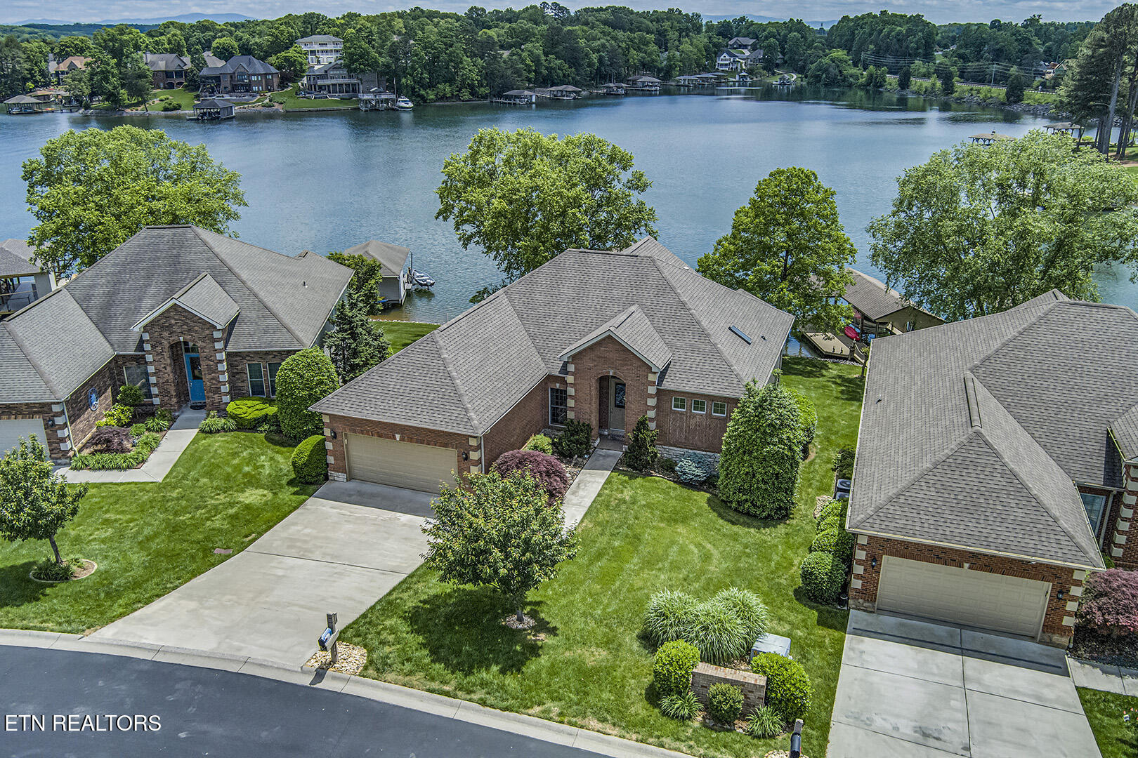 245 Coyatee Shores Trace