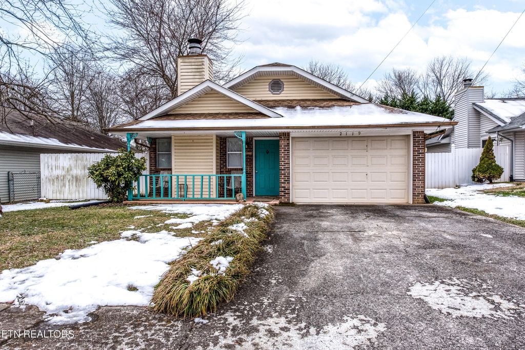 Photo of 2119 Victoria Lane #1, Alcoa, TN 37701 (MLS # 1287192)