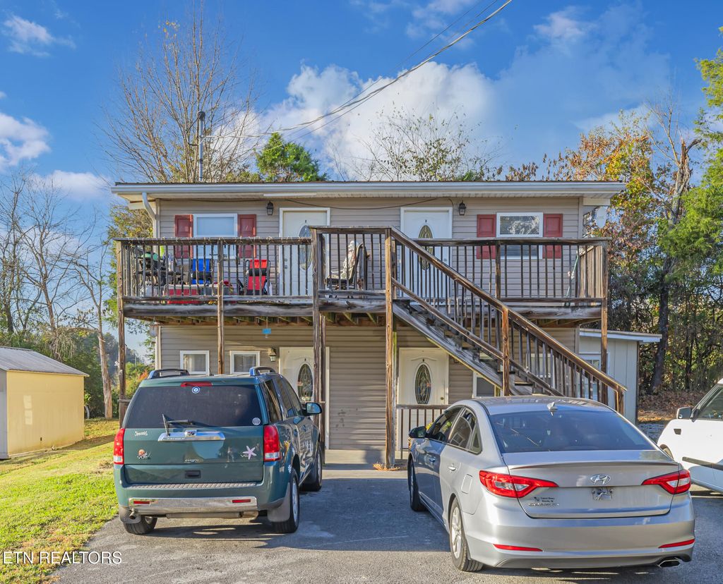 Photo of 226 Mill View Drive, Pigeon Forge, TN 37863 (MLS # 1282277)