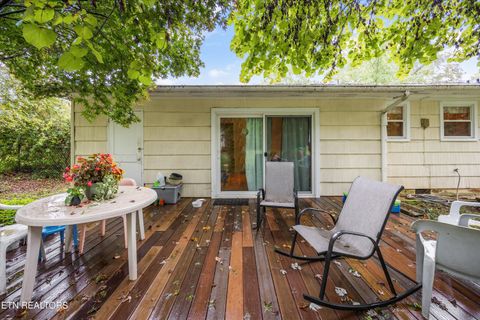 Tiny photo for 2001 Nandina Drive, Knoxville, TN 37912 (MLS # 1317978)