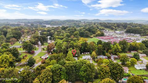 Tiny photo for 2001 Nandina Drive, Knoxville, TN 37912 (MLS # 1317978)