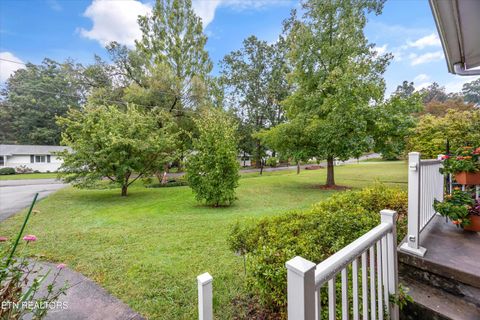Tiny photo for 2001 Nandina Drive, Knoxville, TN 37912 (MLS # 1317978)