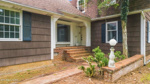 Tiny photo for 174 Irwin Lane, Clinton, TN 37716 (MLS # 1352099)