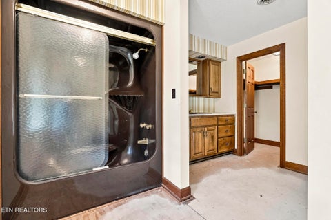 Tiny photo for 174 Irwin Lane, Clinton, TN 37716 (MLS # 1352099)