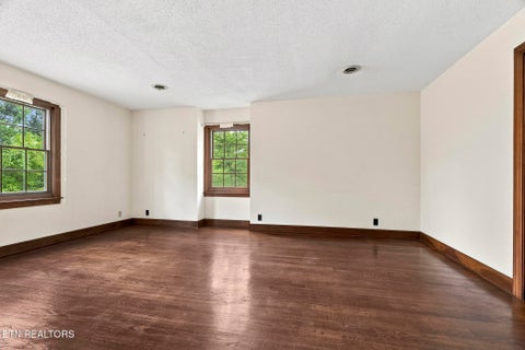 Tiny photo for 174 Irwin Lane, Clinton, TN 37716 (MLS # 1352099)