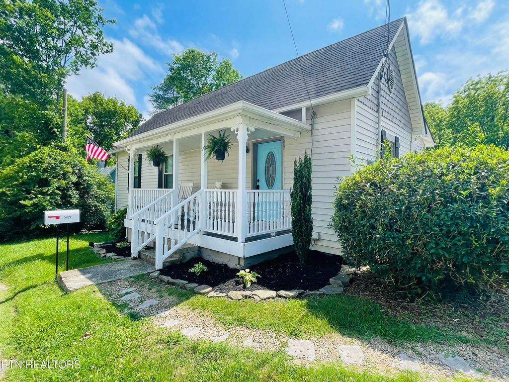 Photo of 5422 Cricket Lane, Walland, TN 37886 (MLS # 1302883)