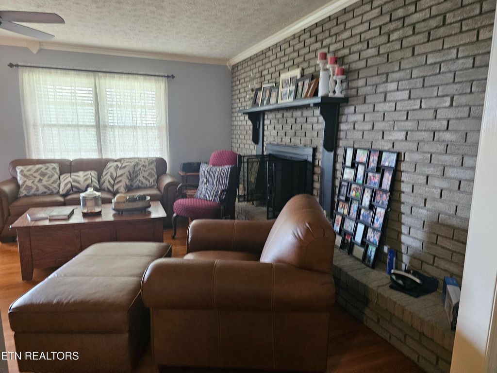 Photo of 950 Raven Hill Rd, Tazewell, TN 37879 (MLS # 1312301)