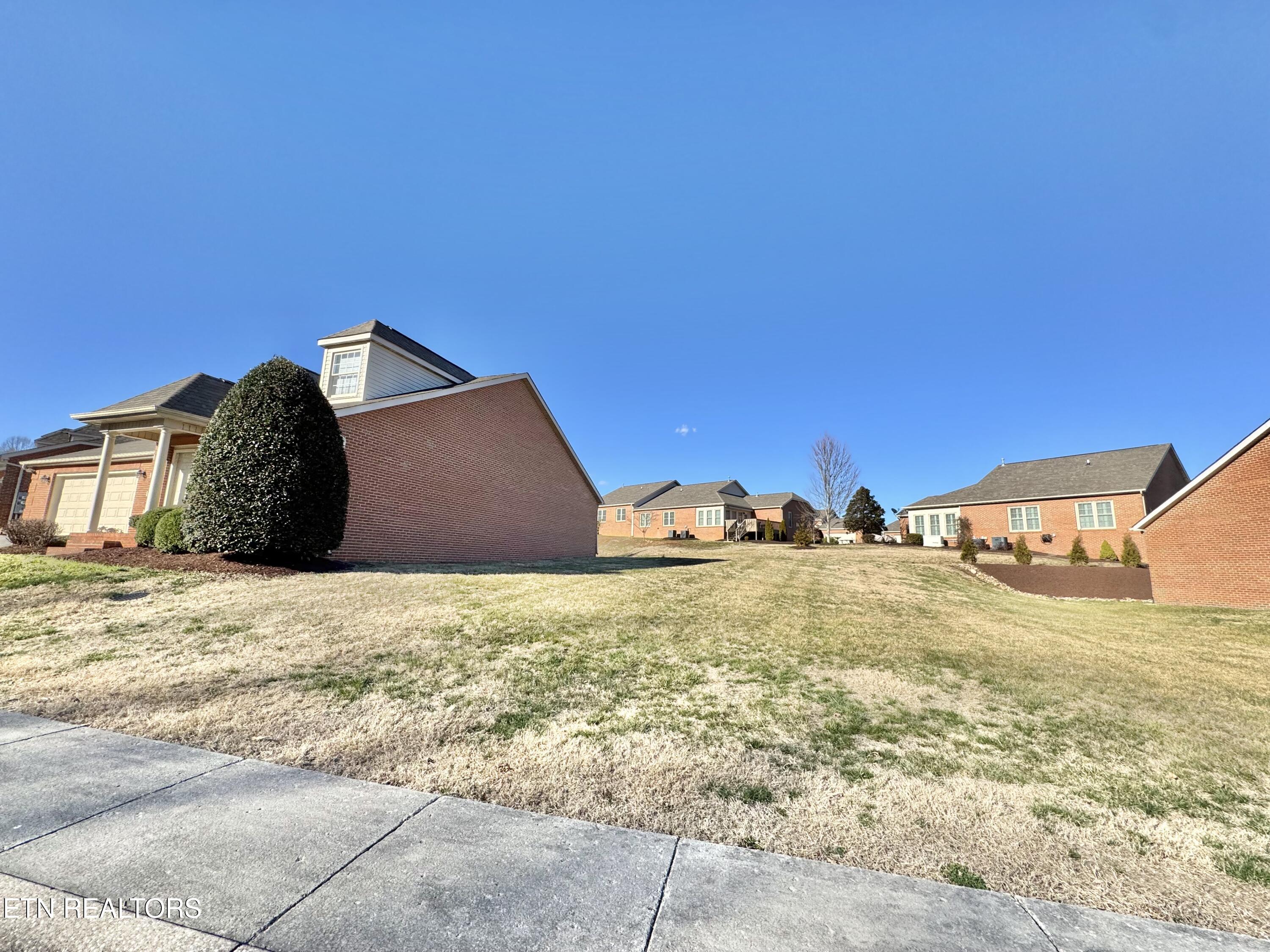 7512 Saint Baron Way