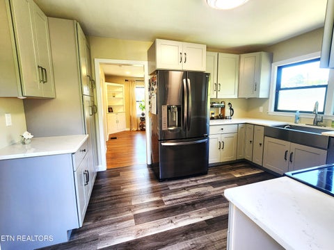 Tiny photo for 1701 Highland Drive, Knoxville, TN 37918 (MLS # 1355964)