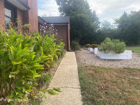 Tiny photo for 1701 Highland Drive, Knoxville, TN 37918 (MLS # 1355964)