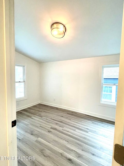 Tiny photo for 224 Leonard Place, Knoxville, TN 37917 (MLS # 1354228)