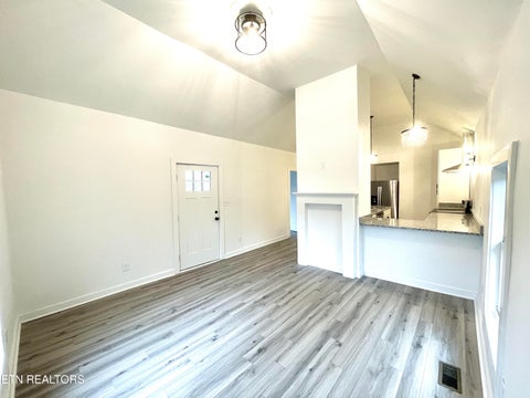 Tiny photo for 224 Leonard Place, Knoxville, TN 37917 (MLS # 1354228)