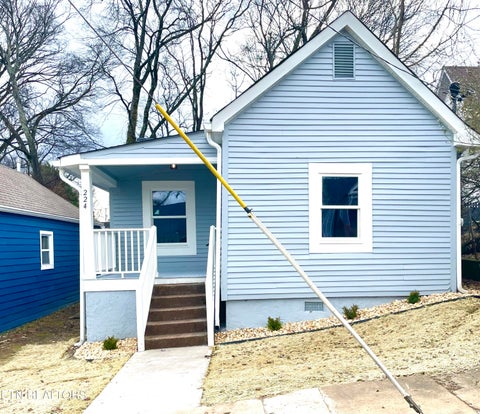 Tiny photo for 224 Leonard Place, Knoxville, TN 37917 (MLS # 1354228)
