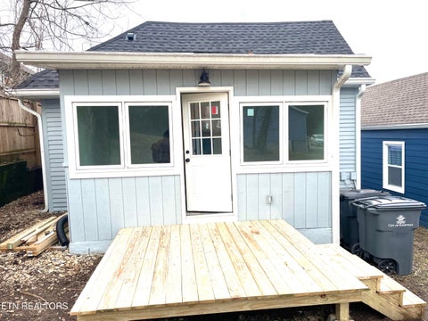 Tiny photo for 224 Leonard Place, Knoxville, TN 37917 (MLS # 1354228)