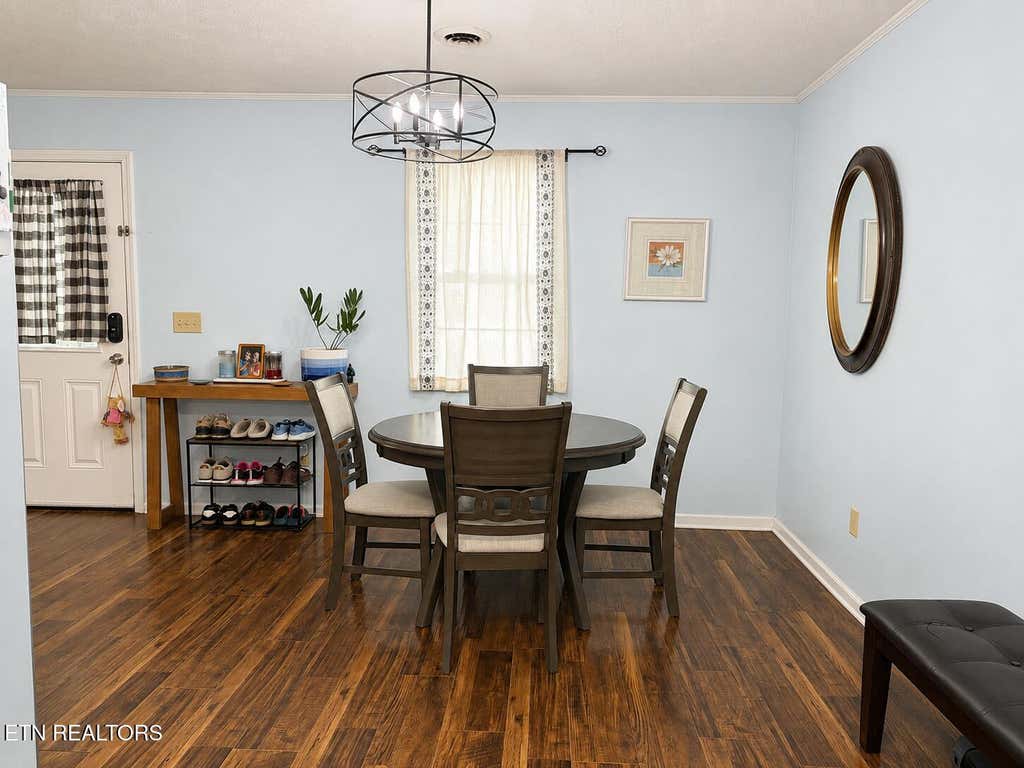 Photo of 2519 SE Seaton Ave, Knoxville, TN 37920 (MLS # 1349579)