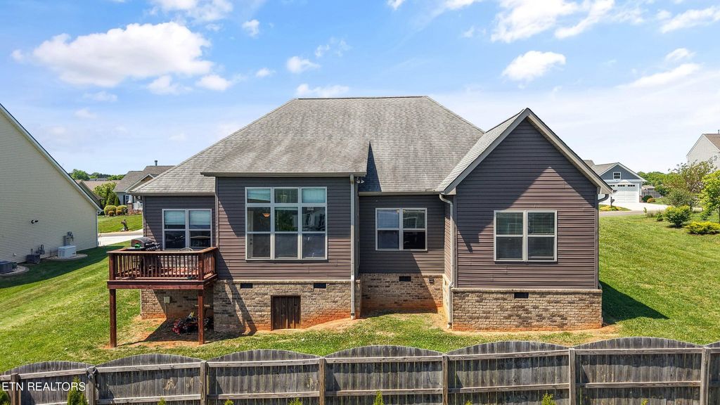 Photo of 2749 Vista Meadows Lane, Sevierville, TN 37876 (MLS # 1328289)