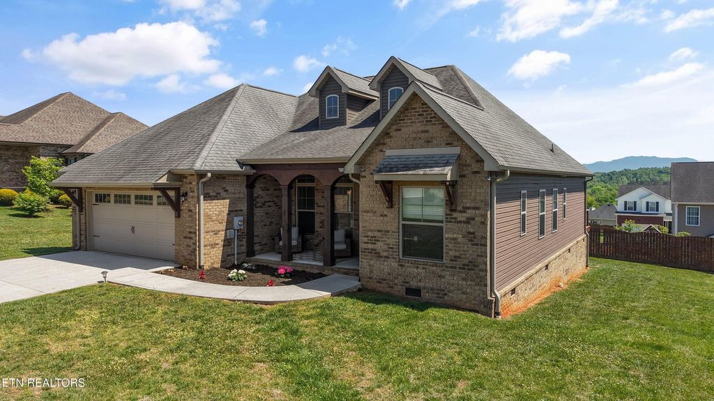 Photo of 2749 Vista Meadows Lane, Sevierville, TN 37876 (MLS # 1328289)