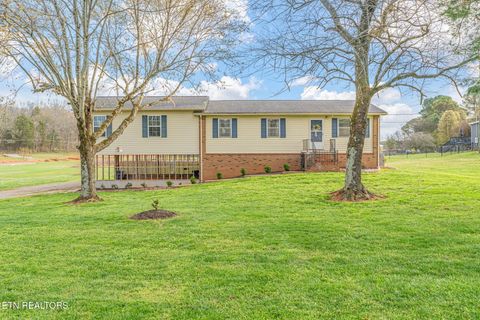 Photo of 258 Meadow Brook Rd, Sweetwater, TN 37874 (MLS # 1333446)