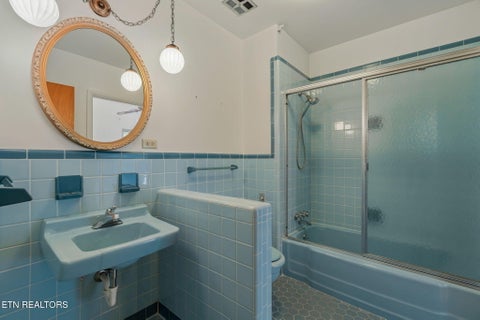 Tiny photo for 4400 Clinch View Lane, Knoxville, TN 37931 (MLS # 1355804)