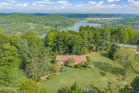 Photo of 4400 Clinch View Lane, Knoxville, TN 37931 (MLS # 1355804)