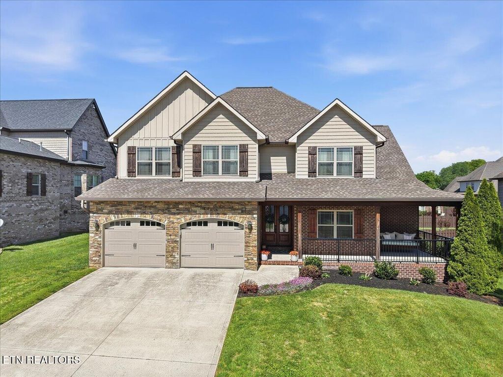 Photo of 2113 Leah Lane, Maryville, TN 37803 (MLS # 1338106)