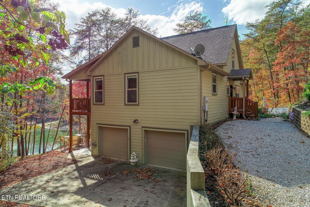 Photo of 216 Morning Glory Rd, New Tazewell, TN 37825 (MLS # 1235220)