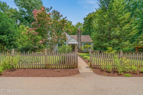 Tiny photo for 904 Lester Rd, Knoxville, TN 37920 (MLS # 1350161)