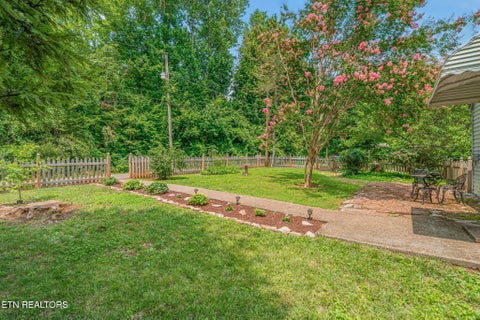 Tiny photo for 904 Lester Rd, Knoxville, TN 37920 (MLS # 1350161)