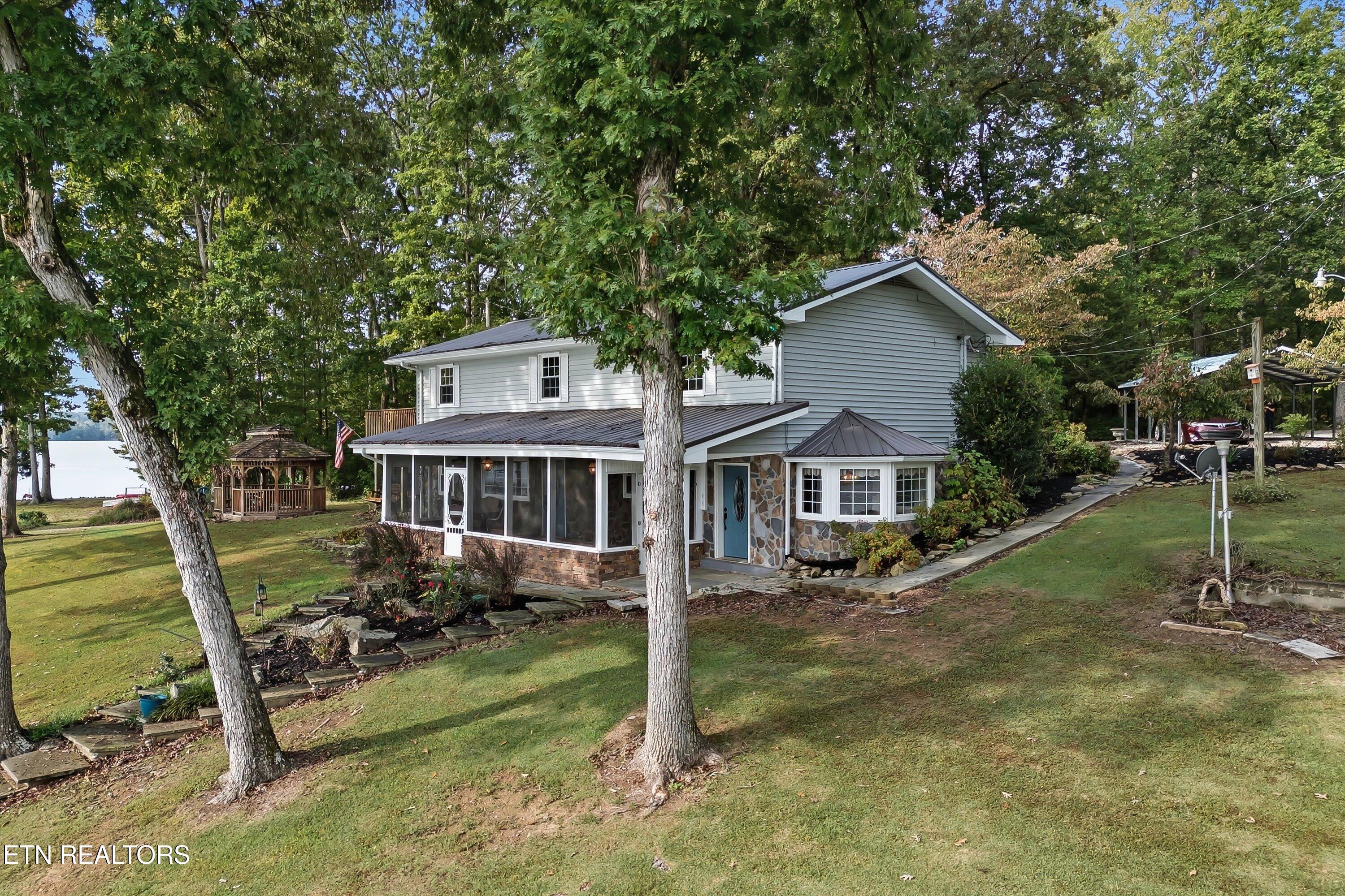 200 Emerald Cove Lane