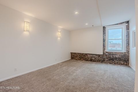 Tiny photo for 105 W Jackson Ave #2, Knoxville, TN 37902 (MLS # 1320543)