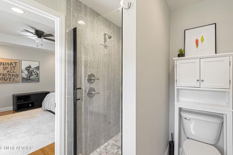 Tiny photo for 2029 E 5Th Ave, Knoxville, TN 37917 (MLS # 1340385)