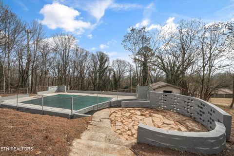 Tiny photo for 2010 Martha Berry Drive, Knoxville, TN 37918 (MLS # 1329128)