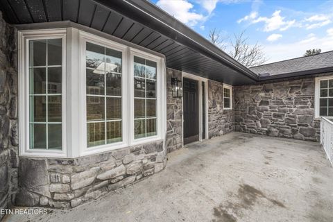 Tiny photo for 2010 Martha Berry Drive, Knoxville, TN 37918 (MLS # 1329128)