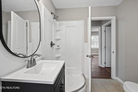 Tiny photo for 2010 Martha Berry Drive, Knoxville, TN 37918 (MLS # 1329128)