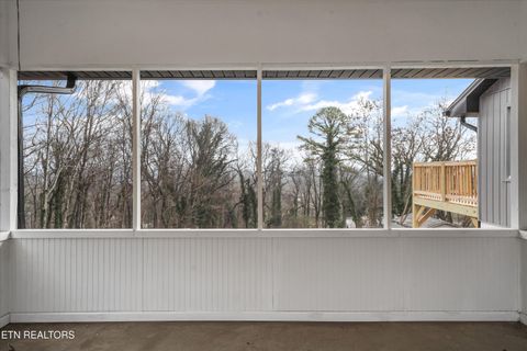 Tiny photo for 2010 Martha Berry Drive, Knoxville, TN 37918 (MLS # 1329128)