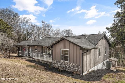 Tiny photo for 2010 Martha Berry Drive, Knoxville, TN 37918 (MLS # 1329128)