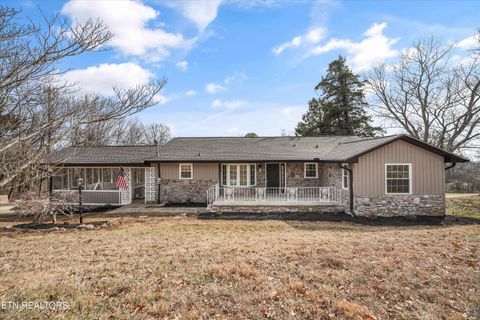 Photo of 2010 Martha Berry Drive, Knoxville, TN 37918 (MLS # 1329128)