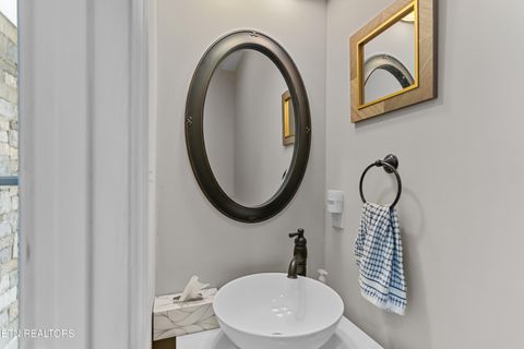 Tiny photo for 8824 Lennox View Way, Knoxville, TN 37923 (MLS # 1328430)