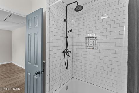 Tiny photo for 8824 Lennox View Way, Knoxville, TN 37923 (MLS # 1328430)