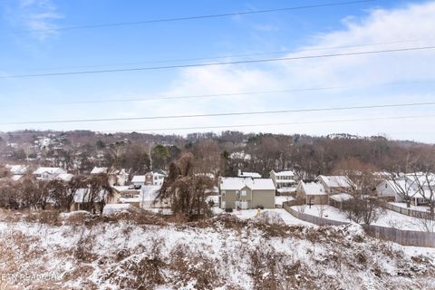 Tiny photo for 8824 Lennox View Way, Knoxville, TN 37923 (MLS # 1328430)