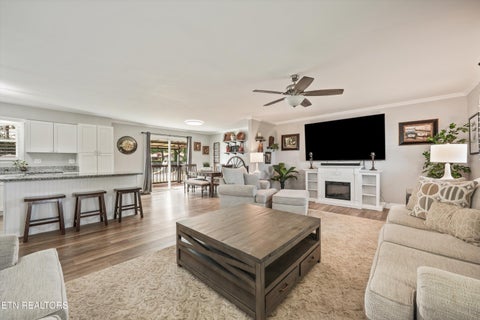 Tiny photo for 670 Grandview Drive, Lenoir City, TN 37772 (MLS # 1355630)