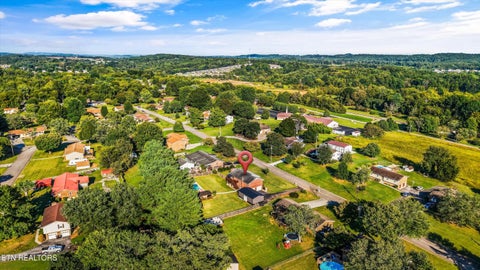 Tiny photo for 670 Grandview Drive, Lenoir City, TN 37772 (MLS # 1355630)