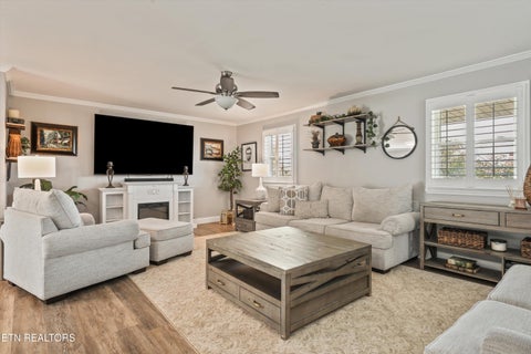 Tiny photo for 670 Grandview Drive, Lenoir City, TN 37772 (MLS # 1355630)