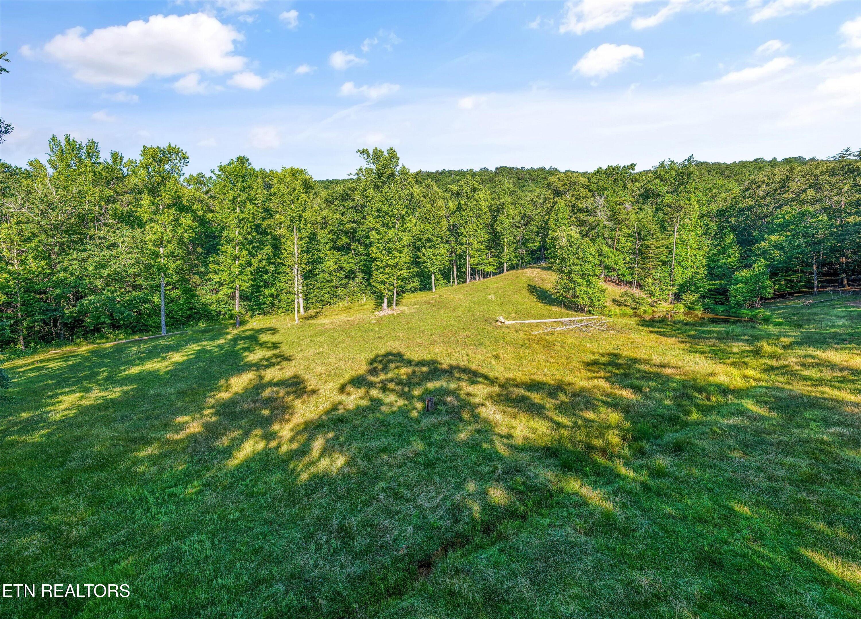 575 Ironsburg Rd