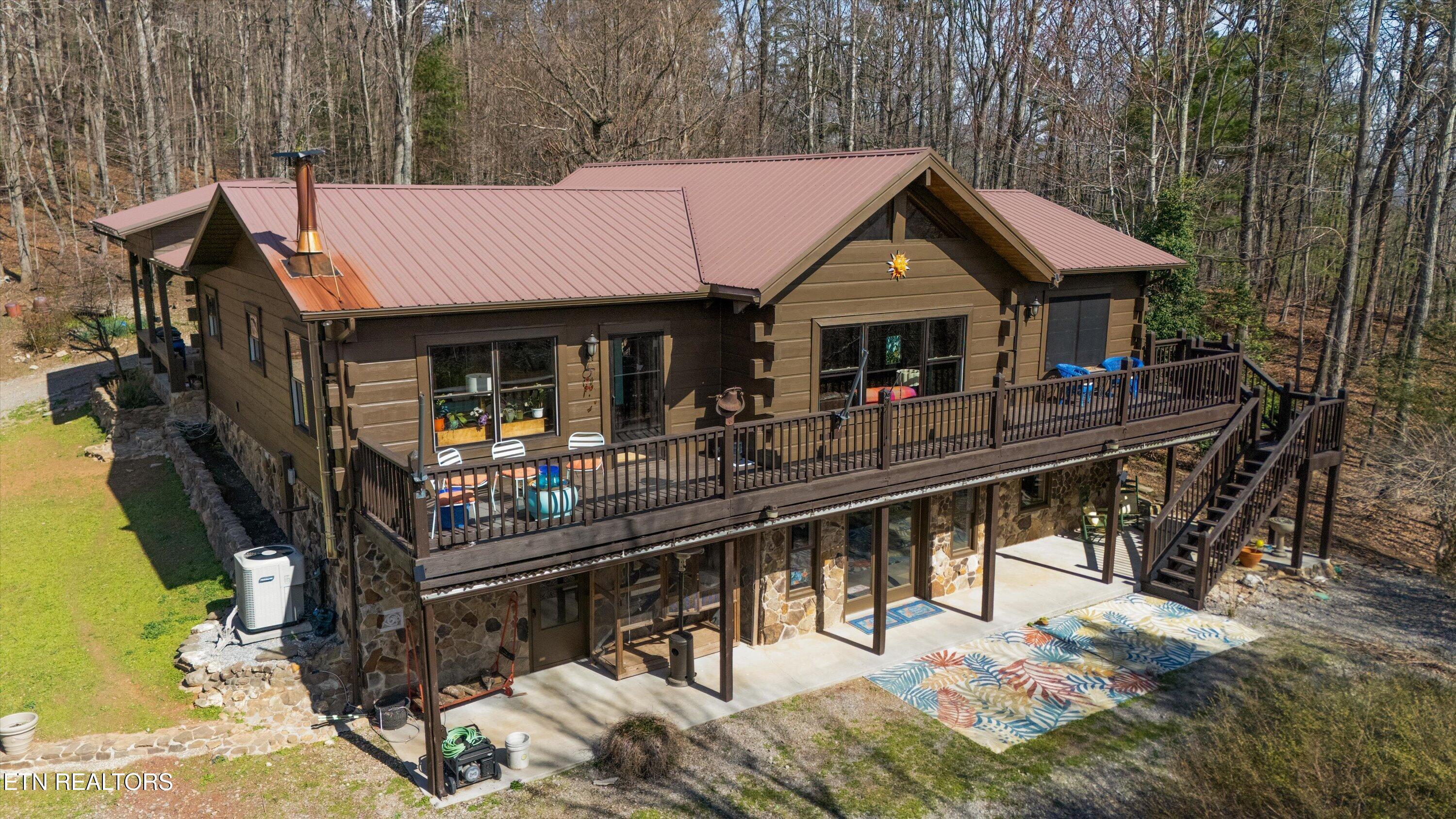 575 Ironsburg Rd