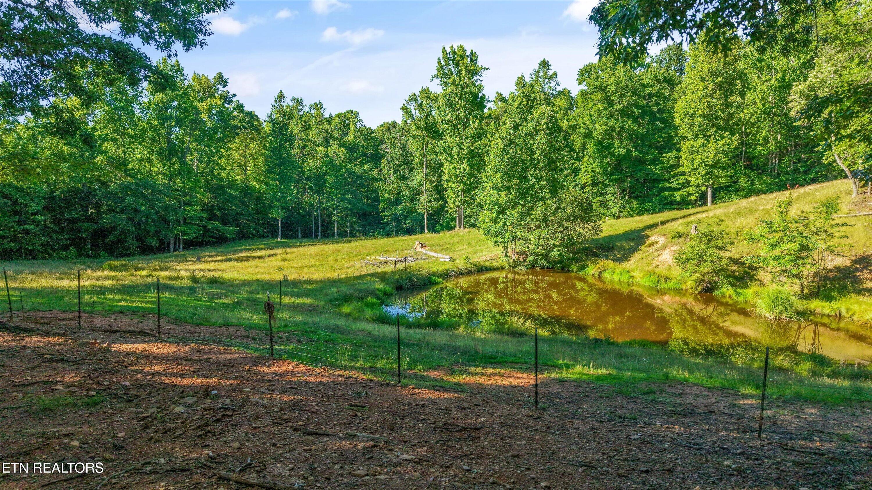 575 Ironsburg Rd