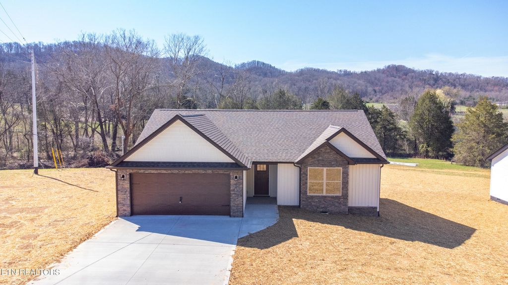 Photo of 416 Luttrell Rd, Maynardville, TN 37807 (MLS # 1256523)