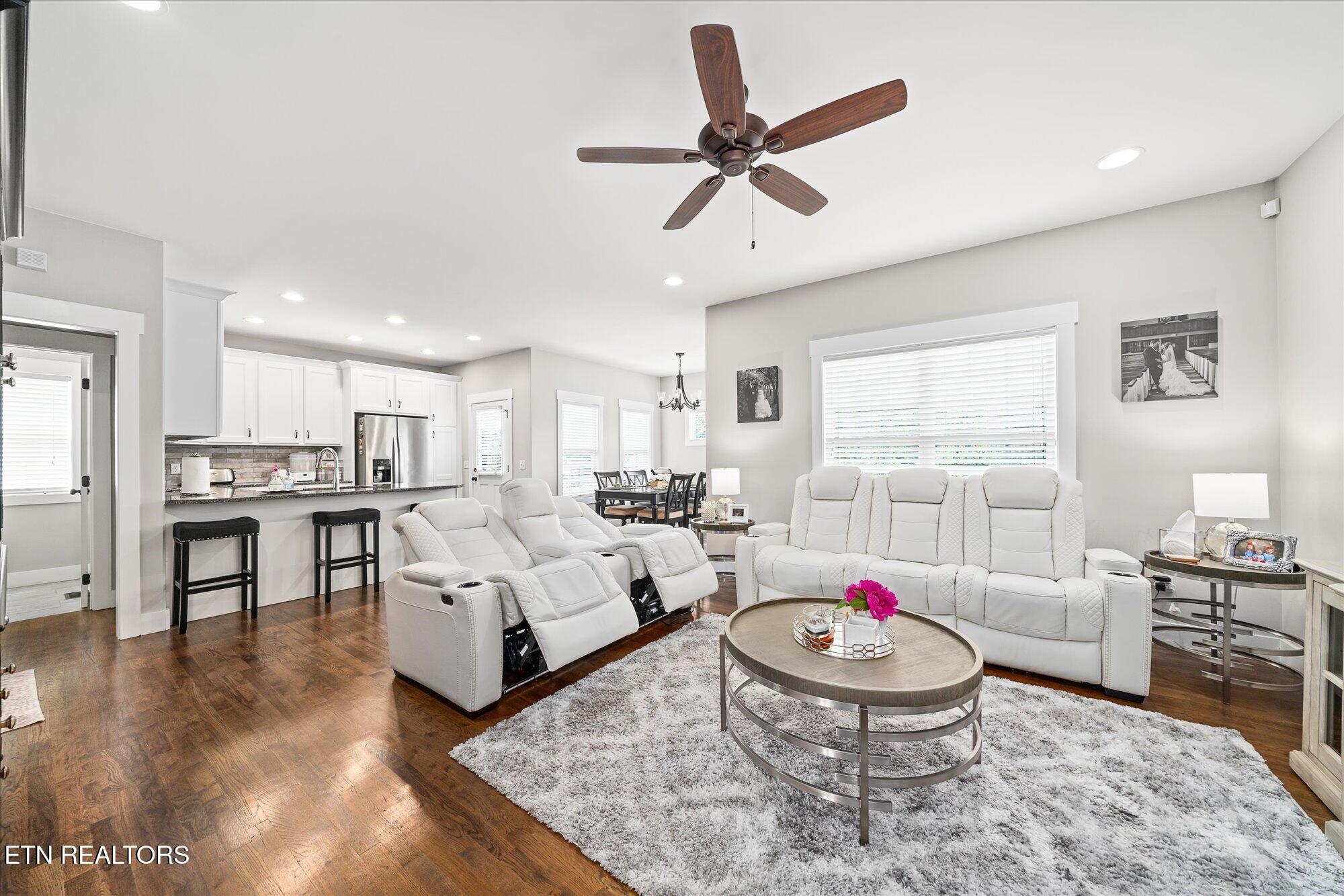 1130 Cross Pointe Drive